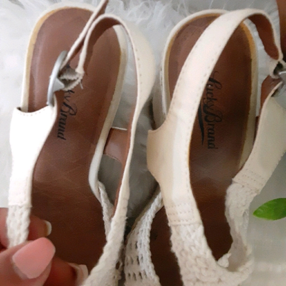 Lucky Brand Macrame Wedges - Picture 4 of 6